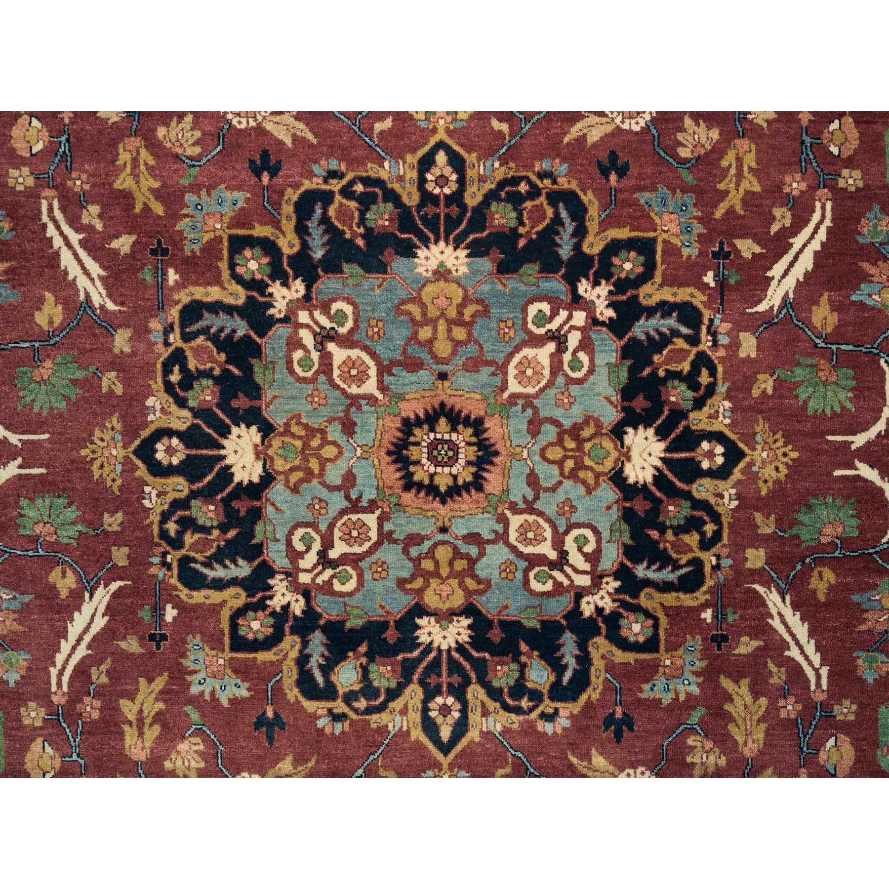 GALLERY OF ORIENTAL RUGS